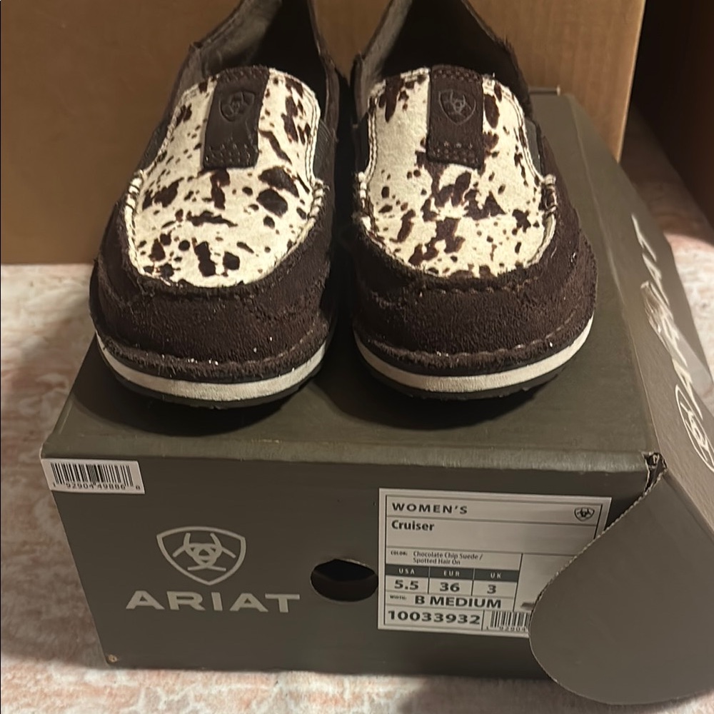 Ariat Women's Cruiser Shoes - Brown and Cream